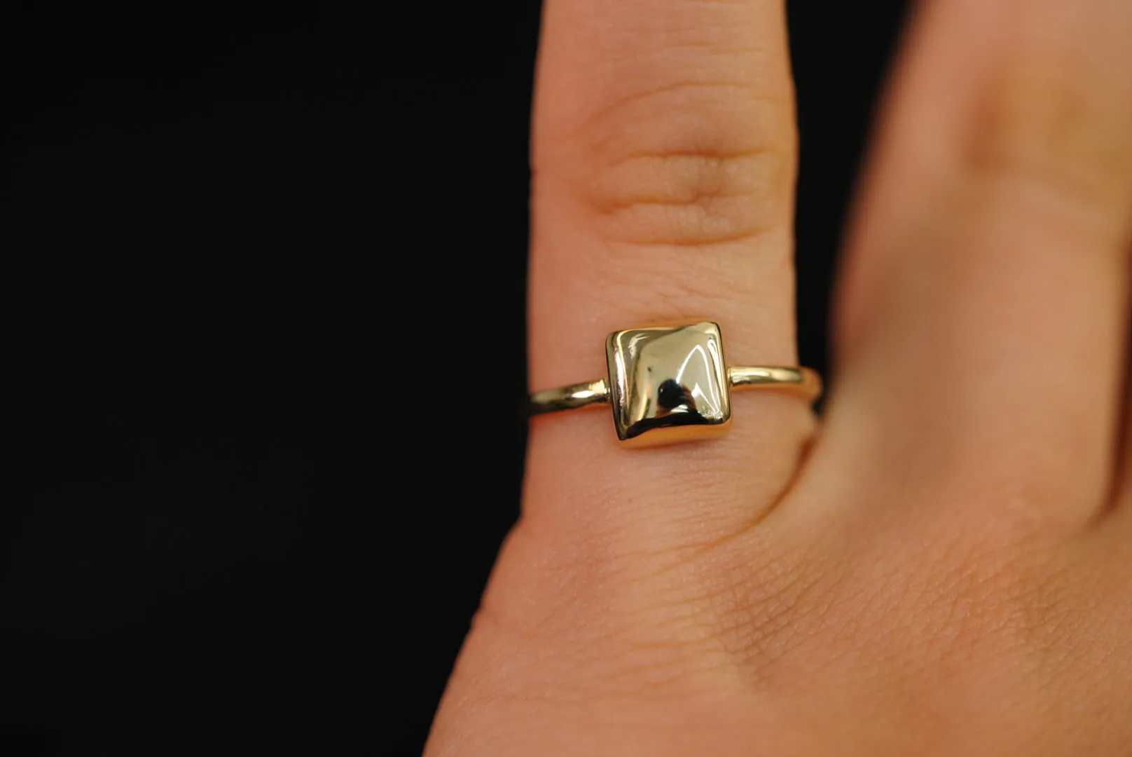 14k Refined Simplicity – Delicate Square Ring for a Minimalist Touch