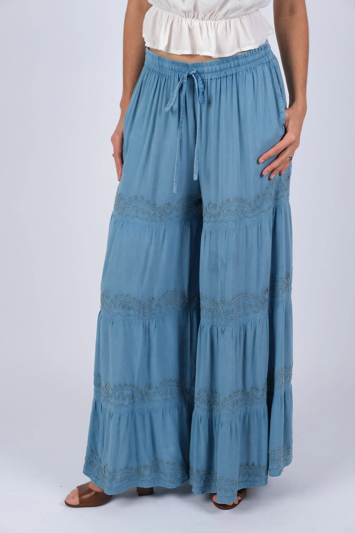 225224 Embroidered Artisan Blue Pants