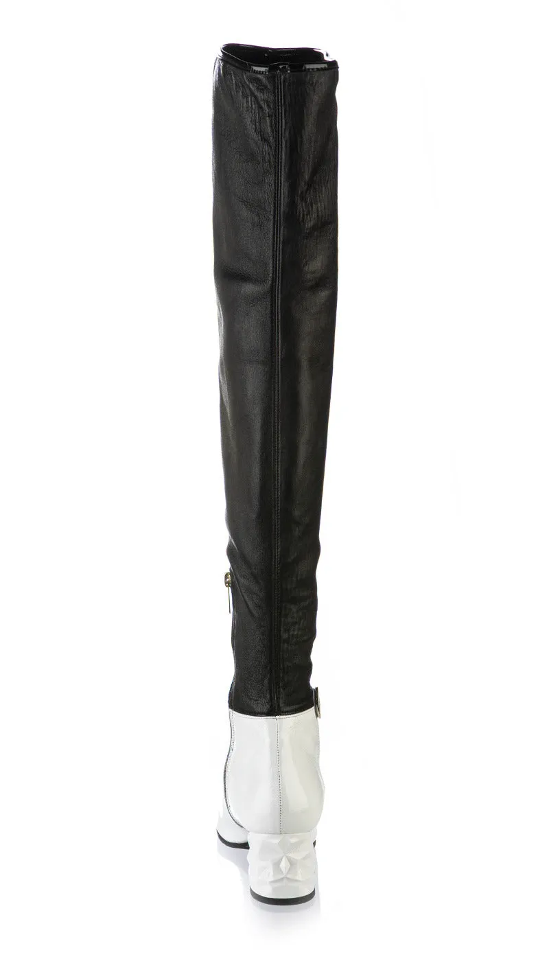6833 Fiorangelo Boots / Black-White