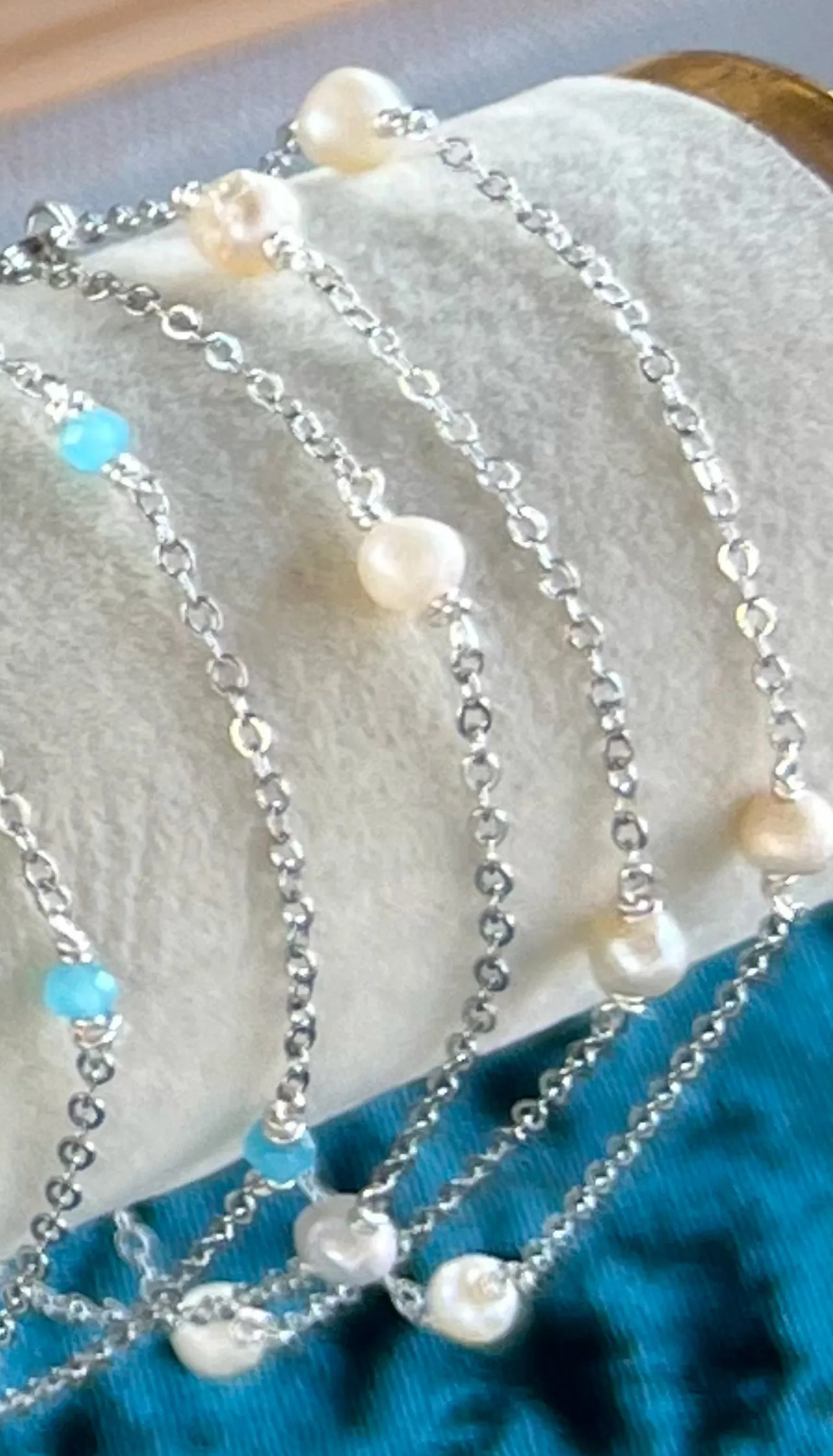 Delicate Chain Bracelets