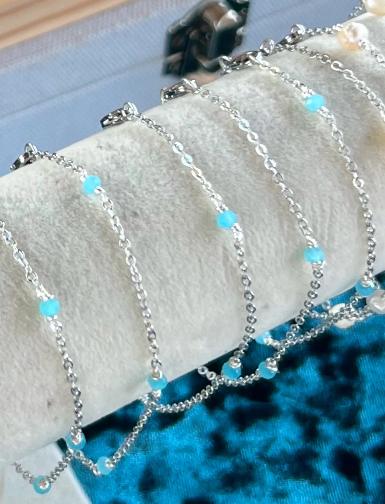 Delicate Chain Bracelets