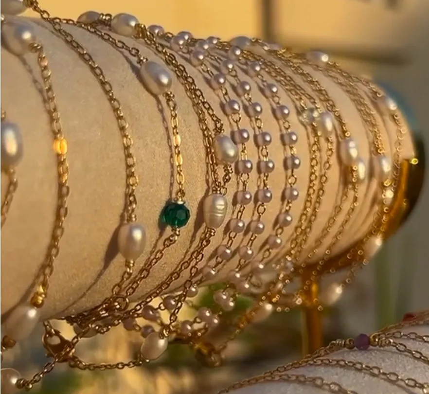 Delicate Chain Bracelets