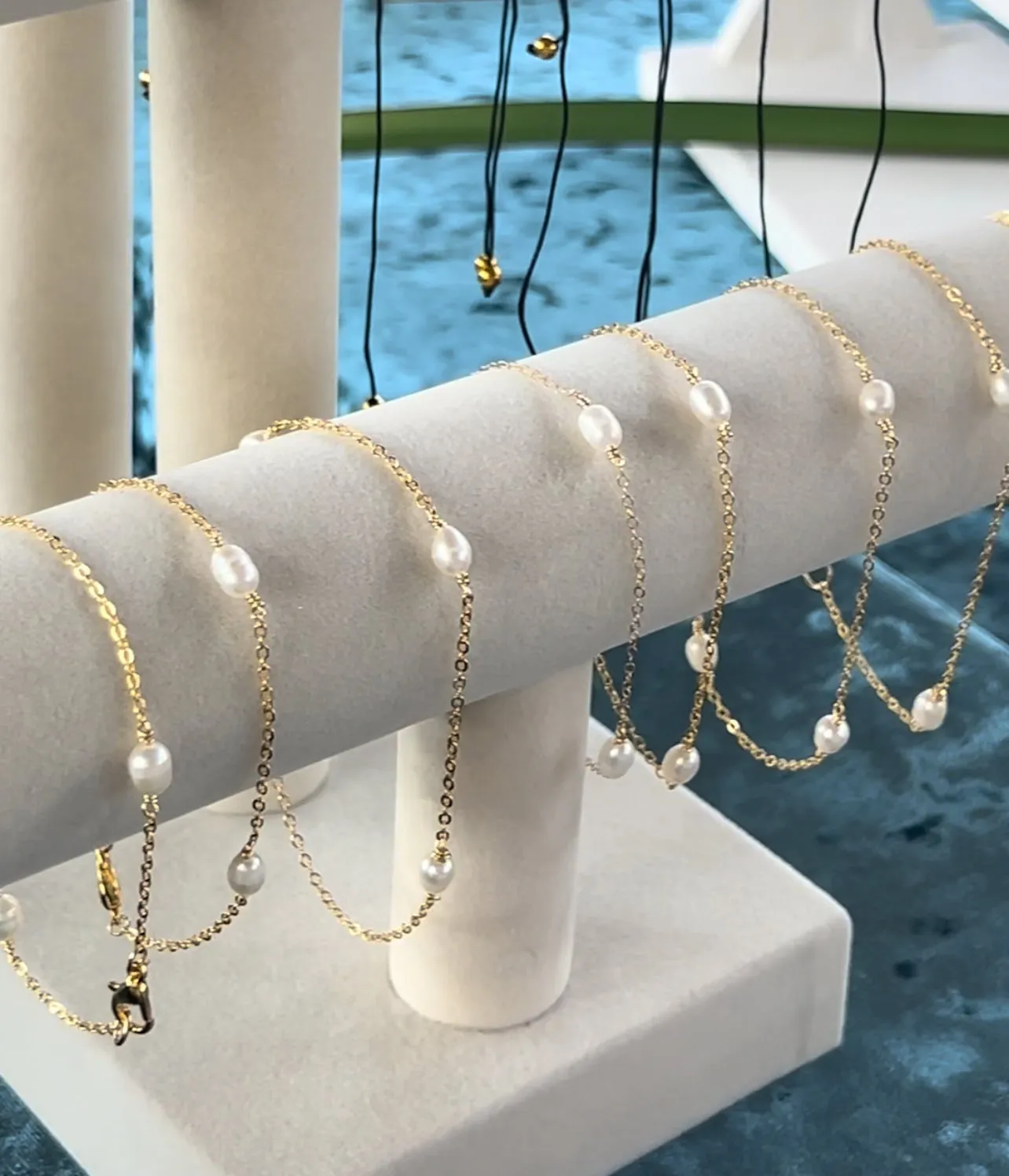 Delicate Chain Bracelets