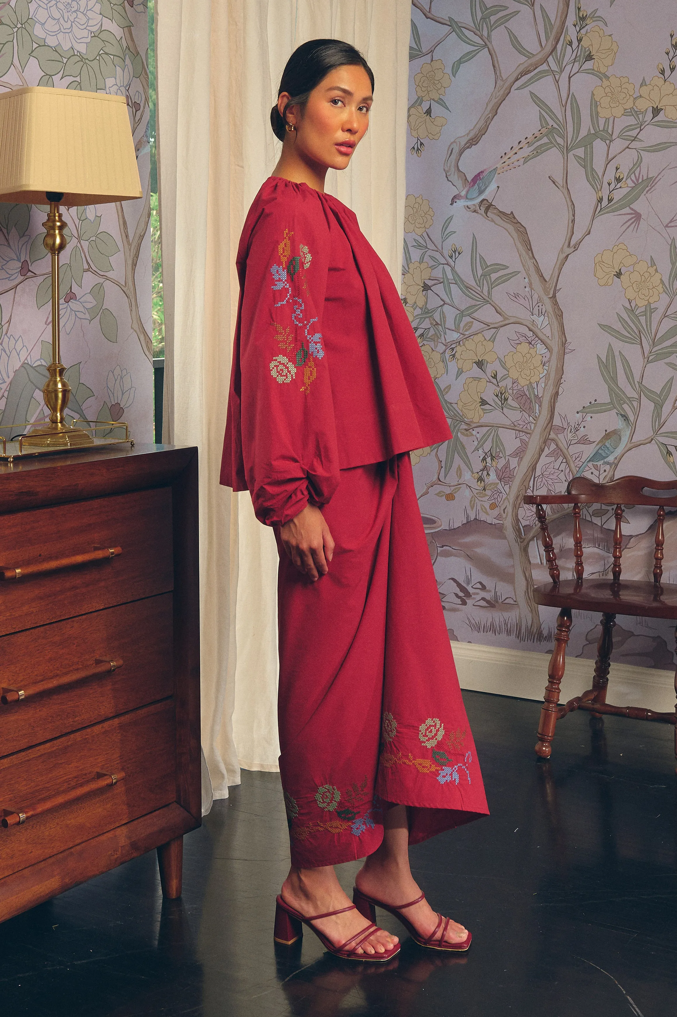 Frida Poplin Knot Skirt in Ruby