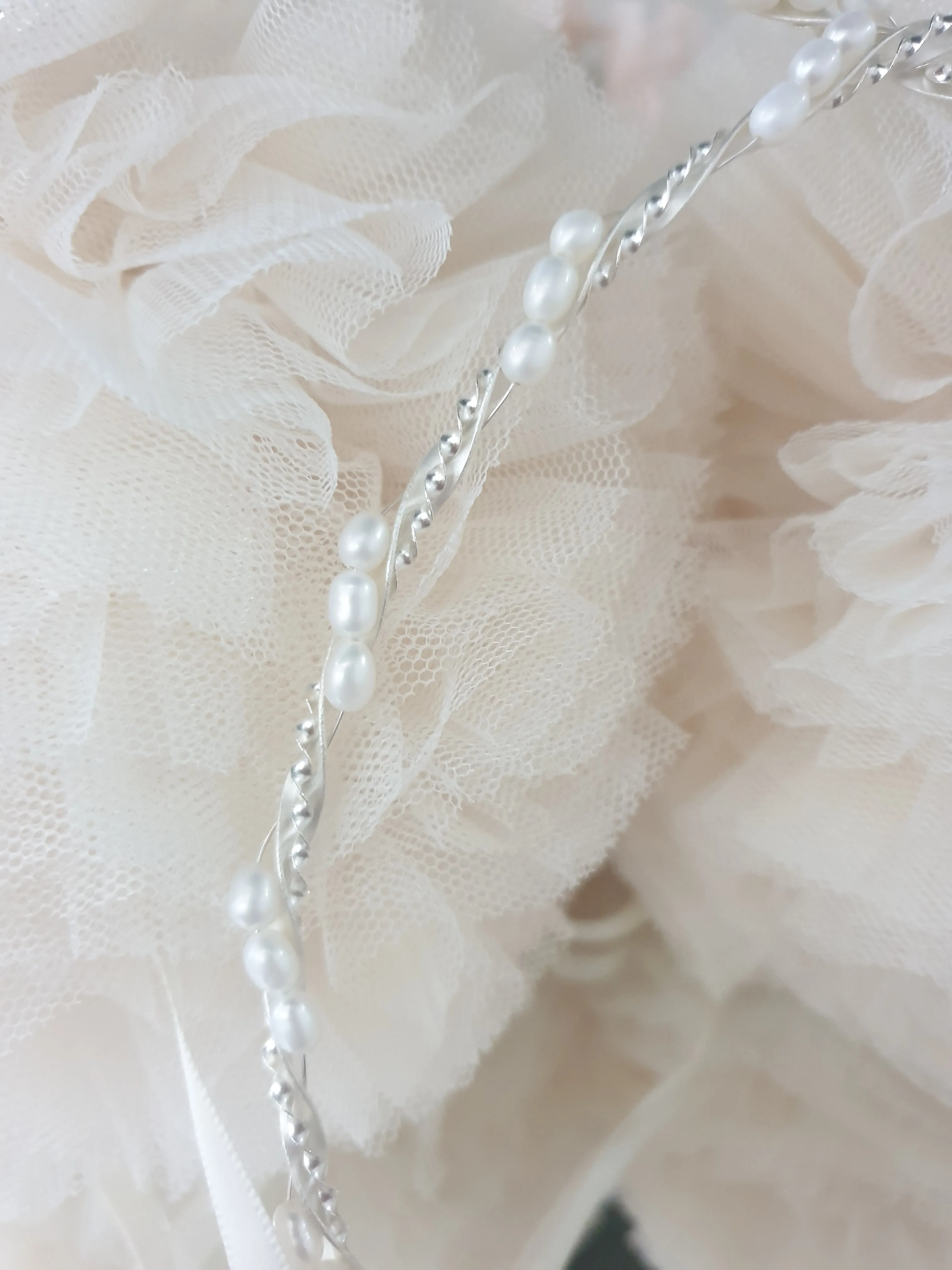 Wedding Crowns (Stefana) - Delicate Pearl